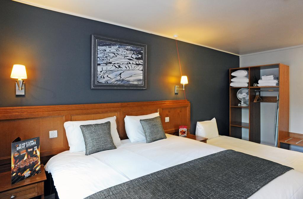 Brentwood Inn By Greene King Inns Rotherham Rom bilde