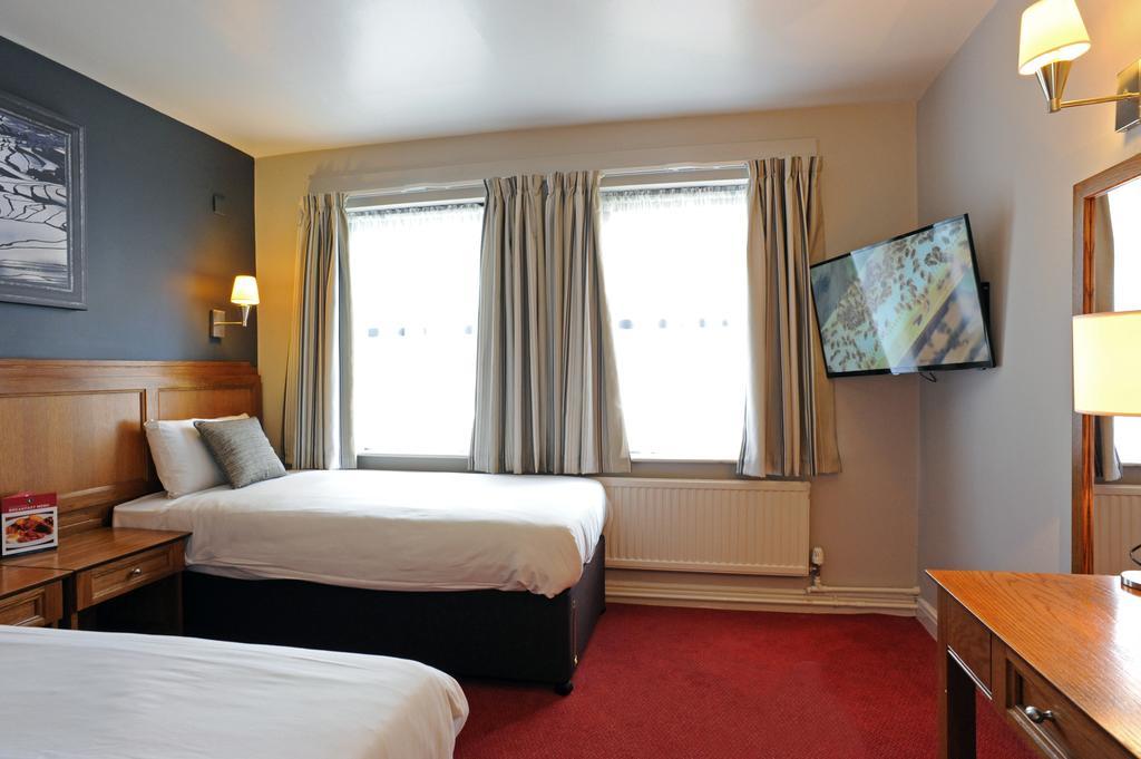 Brentwood Inn By Greene King Inns Rotherham Rom bilde