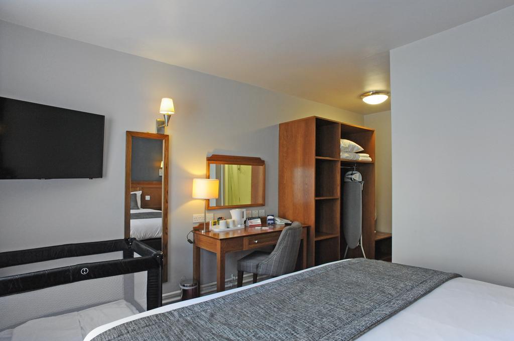 Brentwood Inn By Greene King Inns Rotherham Eksteriør bilde